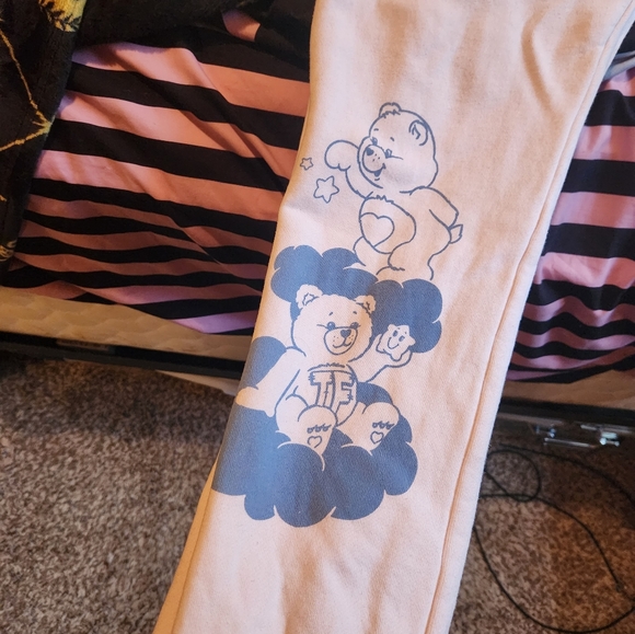 Teddy Fresh x Care Bear Sweats - Picture 2 of 5